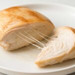 鶏肉を加熱後に糸引く原因は？食べても大丈夫かを解説