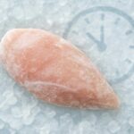 鶏肉は冷凍なら消費期限切れでも食べられる？判断の目安と注意点をわかりやすく解説